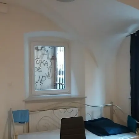 Antique Διαμέρισμα Λιουμπλιάνα